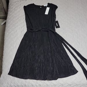 Gilli Black Ribbed Midi Dress with Tie Belt. New With Tags